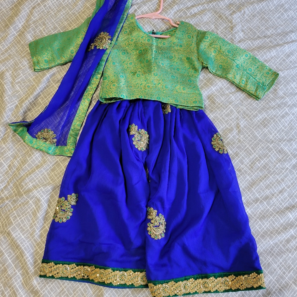 Pakistani/indian outfit - toddler girl 18-24m